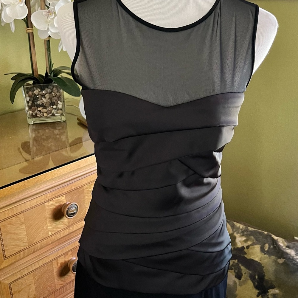 Tadashi Shoji Black Formal Evening Gown..NWOT